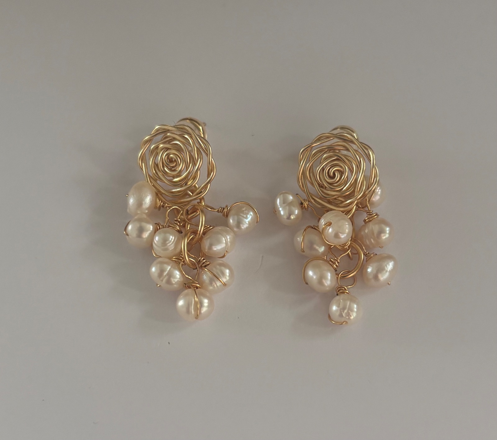 Aros rosita con perlas # 128