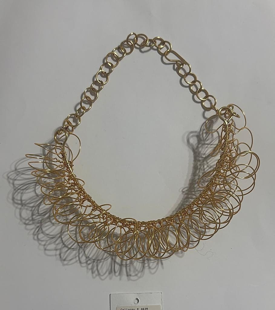 Collares E 4839